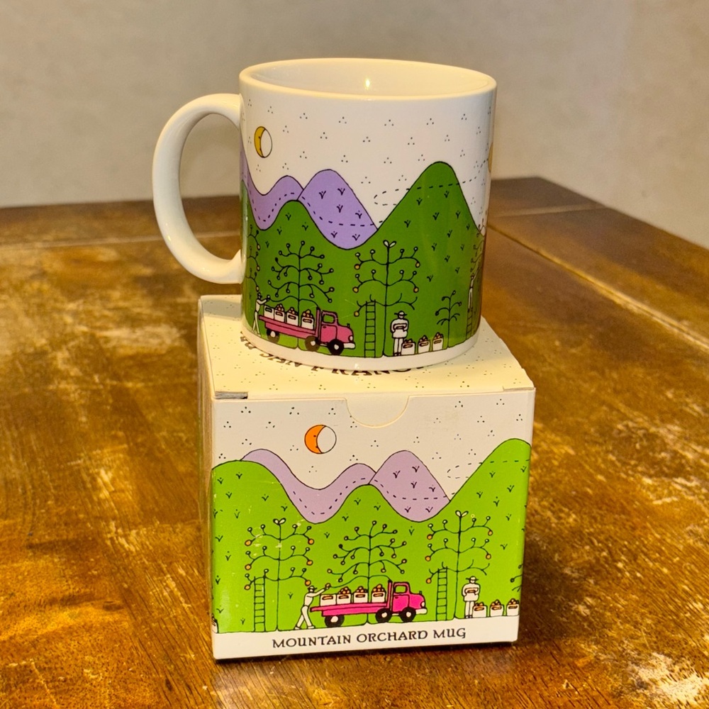Vintage Taylor & Ng San Francisco "Mountain Orchard" WHITE Mug In Box NOS
